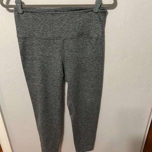 Zobha Ankle Legging - Picture 10 of 16